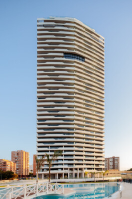 Torre Edificio Residencial Benidorm Beach 