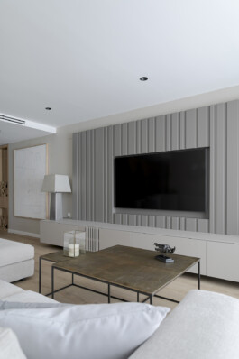 Frontal tv salón vivienda Bitácoras, El Campello (Alicante) 