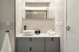 Frontal baño piso San Carlos (Alicante) 